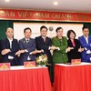 Hợp tác ứng dụng dữ liệu dân cư và căn cước công dân để cung cấp dịch vụ điện