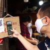 Xử phạt một số cơ sở kinh doanh chưa thực hiện nghiêm quy định quét mã QR code