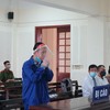 Mượn tài khoản ngân hàng của bạn, người đàn ông ôm nợ tiền tỷ
