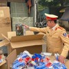 Phát hiện xe tải chở số lượng lớn đồ chơi trẻ em nhập lậu