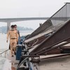 Nhận 'bảo kê' cho cát tặc khai thác cát trái phép trên sông Đà