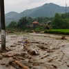 Mưa lớn gây lũ quét cuốn trôi 3 người ở Lào Cai