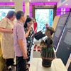 Nhà sưu tầm người Mỹ trao tặng gần 500 hiện vật về văn hóa các dân tộc Việt Nam