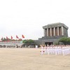 Thành kính tưởng nhớ Bác nhân kỷ niệm 132 năm ngày sinh của Người