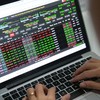VN-Index tăng gần 12 điểm, cổ phiếu SHB tăng trần, hơn 46 triệu cổ phiếu được trao tay
