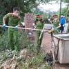 Tuổi trẻ Công an Thủ đô ra quân tổng vệ sinh môi trường, khơi thông dòng chảy sông Tô Lịch