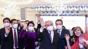 Chủ tịch nước Nguyễn Xuân Phúc gặp mặt đại diện kiều bào Việt Nam tại Nga