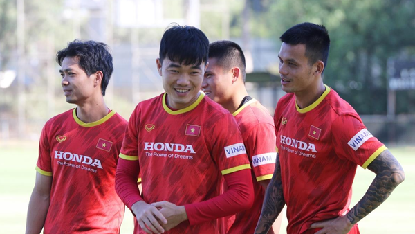 Nhiều cầu thủ Việt Nam nhớ Tết quê nhà khi chuẩn bị đấu Australia