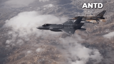 Israel không kích sát căn cứ Nga tại Syria vào ban đêm