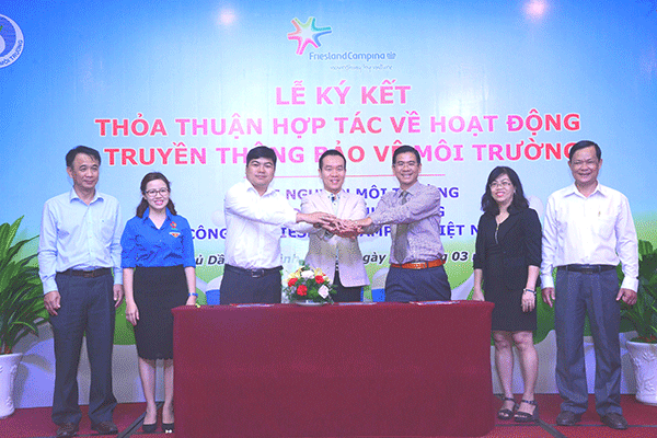 Sở Tài nguyên môi trường, Tỉnh Đoàn tỉnh Bình Dương & FrieslandCampina Việt Nam ký kết hợp tác ảnh 2