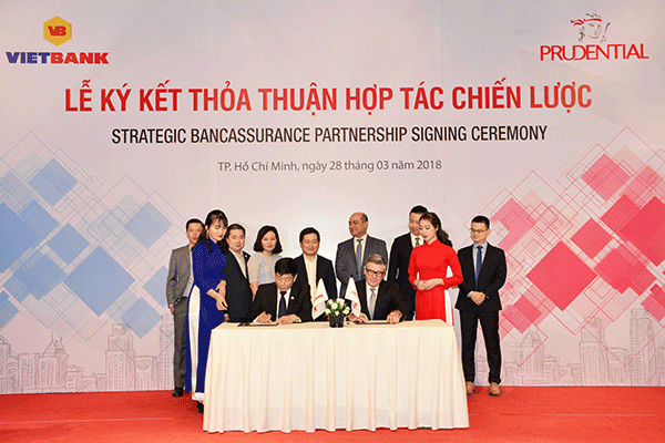 Prudential Việt Nam và VietBank ký kết thoả thuận hợp tác ảnh 1