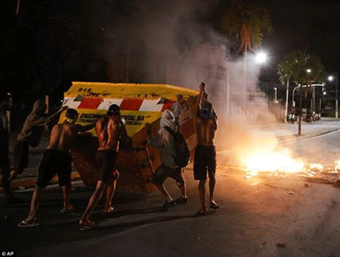 Brazil: Cảnh sát bang đình công, án mạng tăng vọt ảnh 1