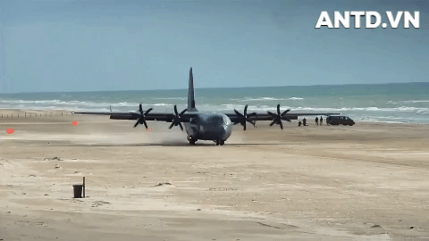[Info] Vì đâu 123 vận tải cơ C-130 Mỹ phải nằm đất? ảnh 1