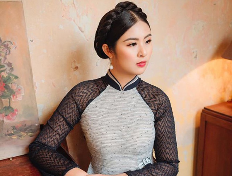 Hoa hậu Mai Phương Thuý, Ngọc Hân táo bạo bất ngờ với ảnh 