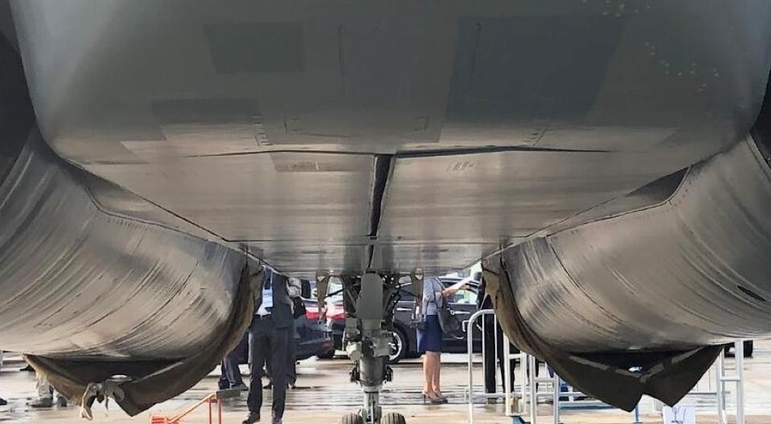aaaa-5-4435.jpg