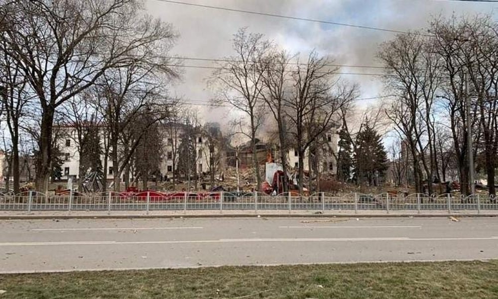 Phòng ngự Ukraine thất thủ, lực lượng Nga tiến vào trung tâm thành phố Mariupol