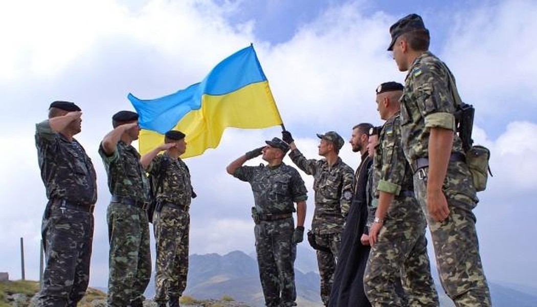 Chuyên gia Nga bình luận kế hoạch đưa lực lượng gìn giữ hòa bình NATO vào Ukraine