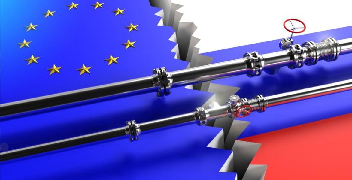 Liên minh châu Âu chia rẽ khi giá khí đốt Nga tăng vọt