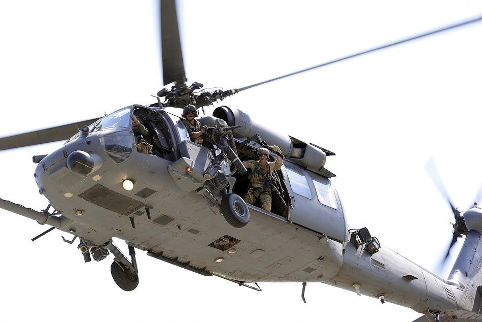 [ẢNH] "Diều hâu đen" UH-60A Mỹ nghỉ hưu, tạm biệt một huyền thoại ảnh 24