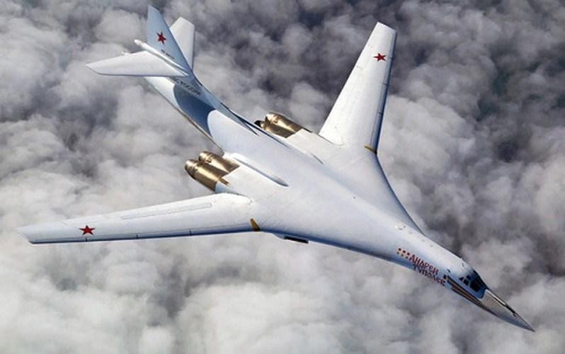 'Thiên nga trắng' Tu-160 Nga bay tuần tra với Belarus, nghi thị uy trước Ba Lan ảnh 2