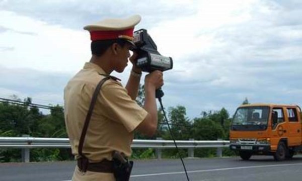 CSGT sẽ sử dụng đồng bộ các biện pháp nhằm xử lý nghiêm vi phạm, góp phần làm giảm TNGT trên các tuyến quốc lộ