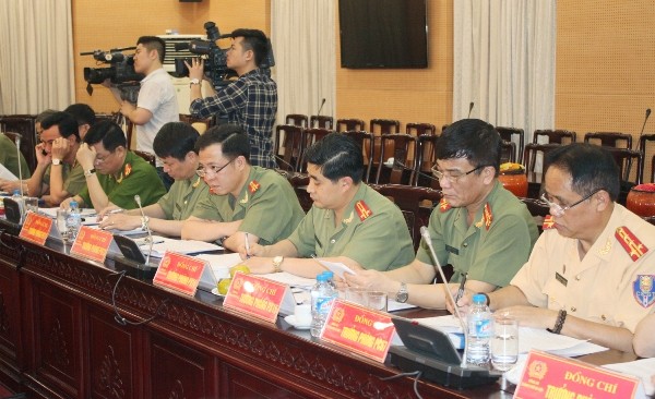 Đảng ủy Ban Giám đốc CATP và chỉ huy các phòng chức năng tham dự buổi kiểm tra