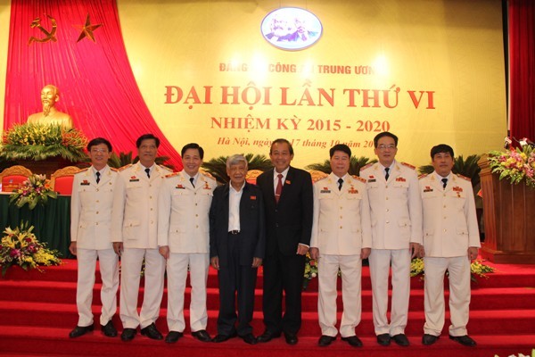 Chủ tịch nước và Thủ tướng Chính phủ dự khai mạc Đại hội Đảng bộ Công an Trung ương lần thứ VI ảnh 9