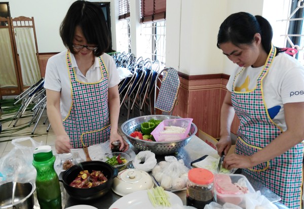 Sôi nổi hội thi nấu ăn phụ nữ cụm thi đua số 4 và 5 CATP. Hà Nội ảnh 4