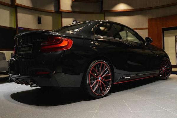 BMW làm mới M235i Coupe bằng gói nâng cấp M Performance ảnh 5