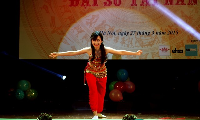 Nữ sinh Đại học Quốc gia khoe tài hết cỡ, khán giả mãn nhãn ảnh 7