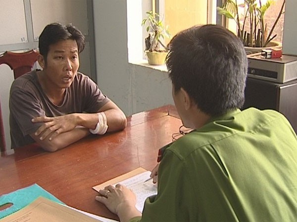 Vụ côn đồ đâm chém 4 bố con: Thêm người bố tử vong ảnh 2