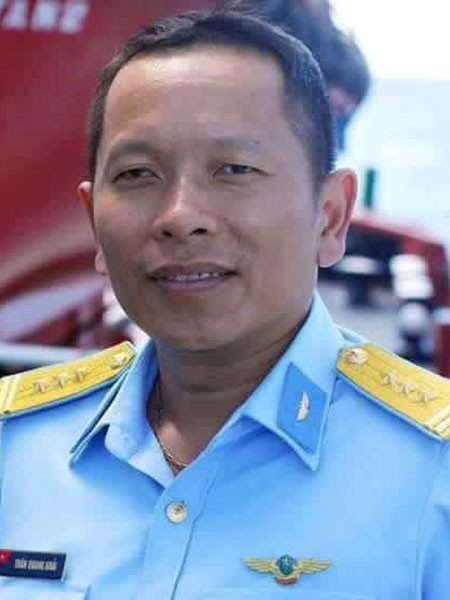 Đưa tang và hỏa táng thi hài Đại tá phi công Trần Quang Khải ảnh 3