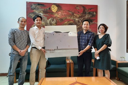 Báo An ninh Thủ đô phối hợp với Indochineart tổ chức "Đấu giá tác phẩm nghệ thuật - Vượt qua đại dịch Covid-19 ảnh 3