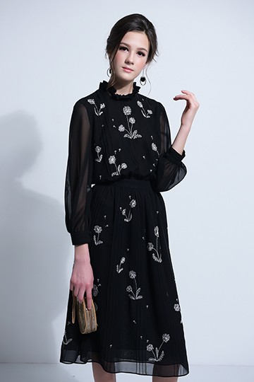 Xuân Lê ra mắt bộ sưu tập xuân hè cho phái đẹp ảnh 8
