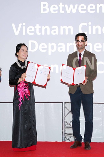 "Đêm Việt Nam" gây ấn tượng tại Liên hoan phim Cannes 2017 ảnh 12