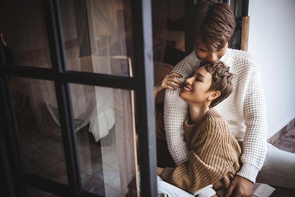 Trần Quốc Anh có màn "chào sân" khá ấn tượng trong MV với Trà My