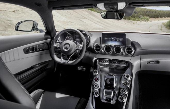 Audi TT Sportback Concept 2015: Vừa lạ vừa quen ảnh 2