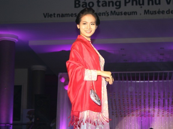 Đẹp hút hồn áo dài “xưa và nay” ảnh 3