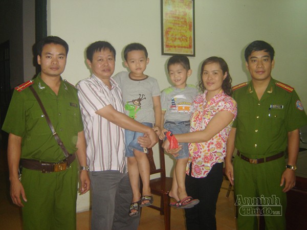 Nhờ dữ liệu dân cư, tìm được nhà 2 cháu bé bị lạc ảnh 1