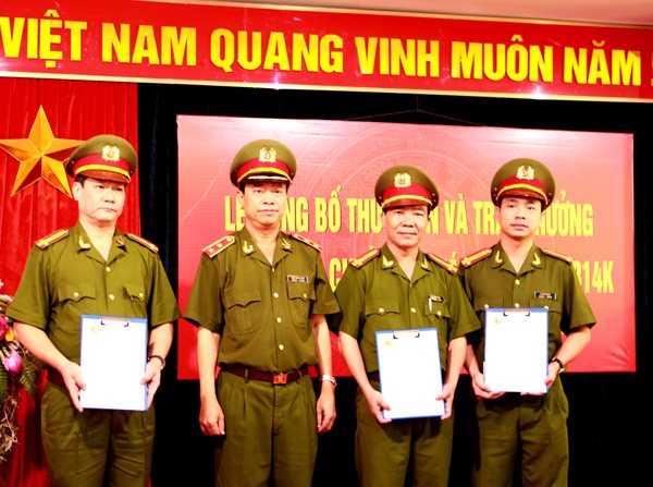 Trao thưởng các đơn vị khám phá chuyên án lừa đảo tại Công ty Khải Thái ảnh 1