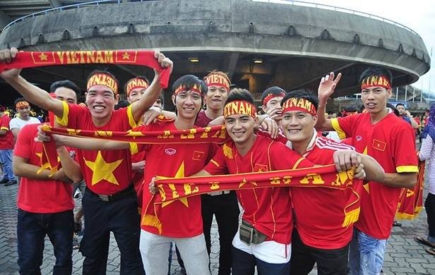 Bán kết lượt đi AFF Suzuki Cup 2014: Chiến thắng 2-1 xứng đáng thuộc về tuyển Việt Nam ảnh 3