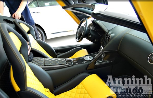 Cận cảnh siêu xe Lamborghini Murcielago 15 tỷ đồng, nhập lậu, đeo biển số giả ảnh 3