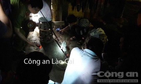 Phát hiện súng kíp đã lắp đạn, xác định được nghi phạm, đang truy bắt ảnh 2