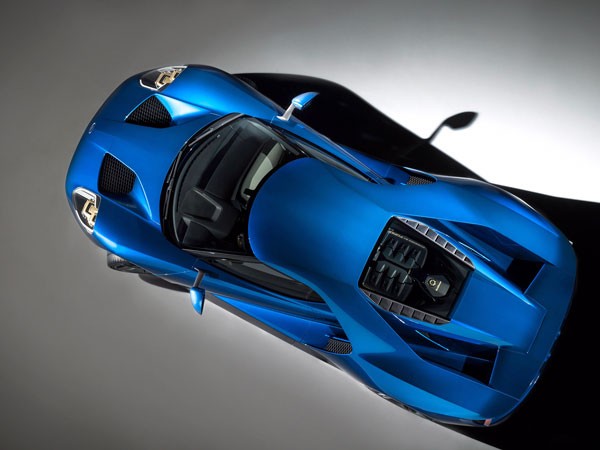 Kính chắn gió Gorilla Glass lai thế hệ mới được lắp trên siêu xe Ford GT ảnh 2
