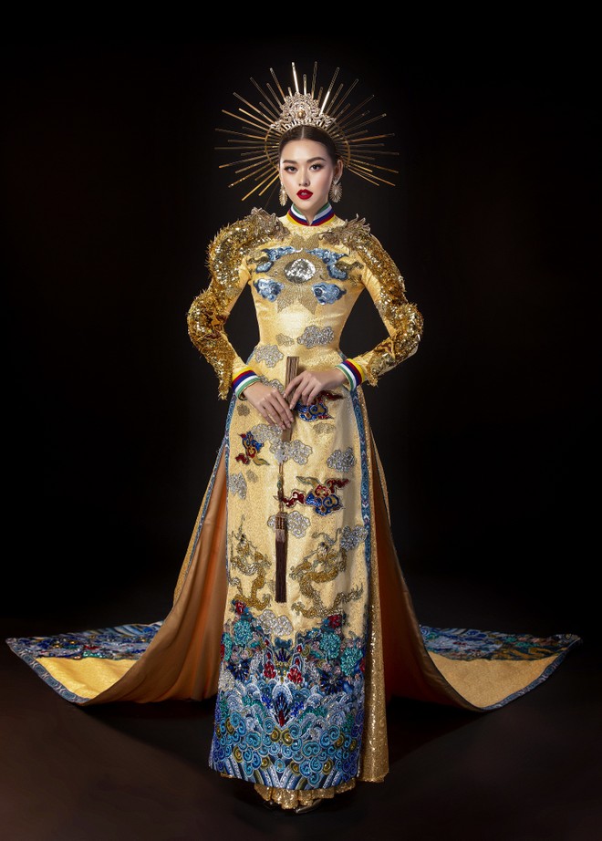 Tường San nhờ khán giả chọn hộ quốc phục trình diễn tại "Hoa hậu Quốc tế 2019" 