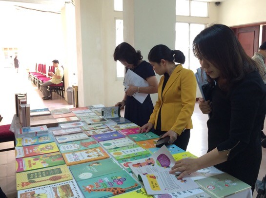 Cảnh giác với sách giáo khoa in lậu đầu năm học mới 2017 ảnh 1