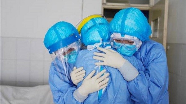 Việt Nam có ca nhiễm Covid-19 đầu tiên tử vong là bệnh nhân 428 bị nhồi máu cơ tim trên nền bệnh nặng ảnh 1