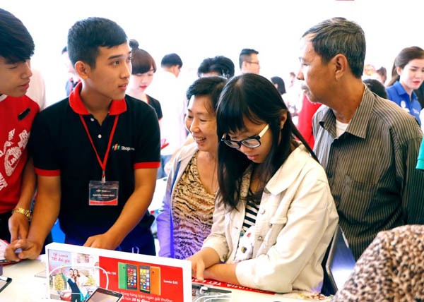 FPT Shop sẽ tập trung vào chính sách hậu mãi khách hàng