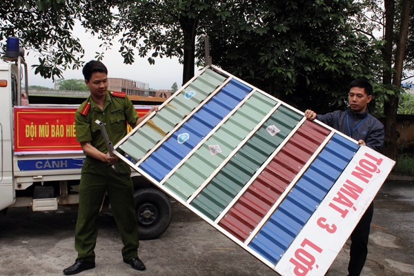 Đa số học sinh đội mũ bảo hiểm khi điều khiển xe đạp điện ảnh 8