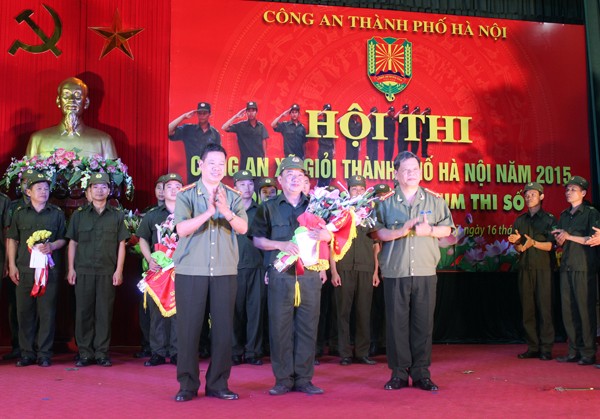Sôi nổi Hội thi Công an xã giỏi thành phố Hà Nội ảnh 10